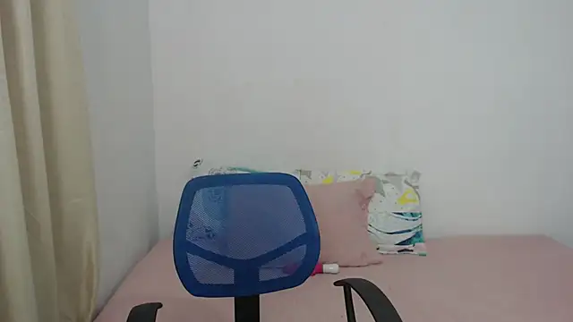 Tiiana online show from 11-30-25, 03:46