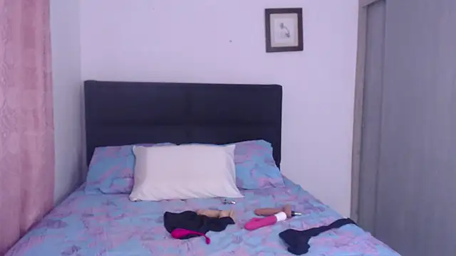 Tiiana online show from 02-19-26, 05:10