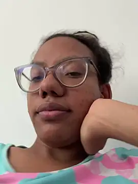 Valen1800 online show from 01-14-26, 06:55