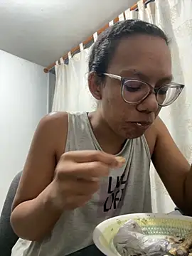 Valen1800 online show from 11-19-25, 12:43