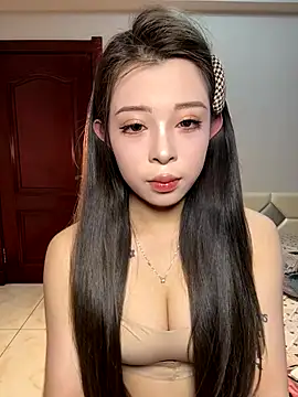 tuanzi125216 online show from 10-24-25, 07:18