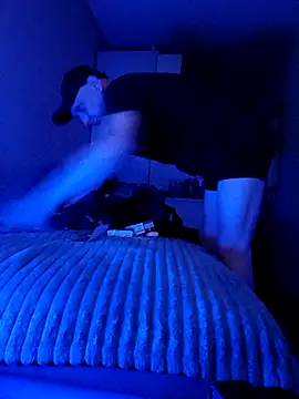 Thoma9034 online show from 11-02-25, 09:42