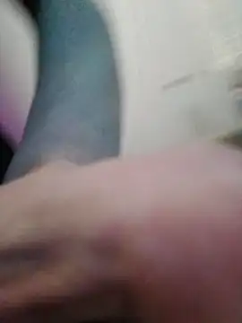 Thoma9034 online show from 11-12-25, 06:01