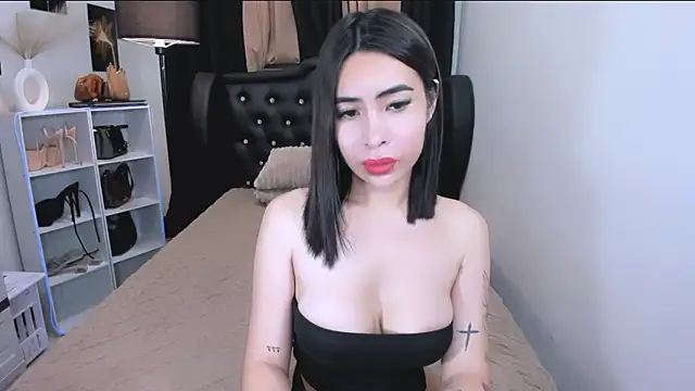 Claudia empress online show from 04-18-26, 07:07