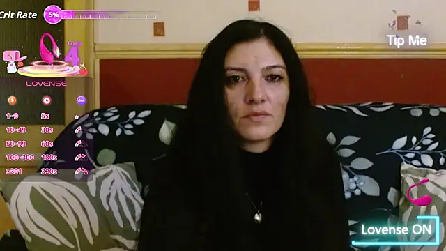 Snapshot of Goldgirl89 chatting on 10-12-25, 10:22 Goldgirl89 online show from 10-12-25, 10:22