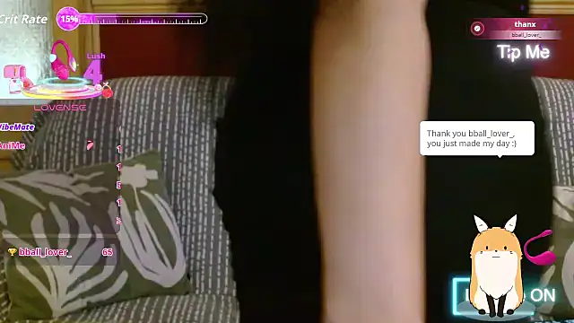 Snapshot of Goldgirl89 chatting on 09-28-25, 10:28 Goldgirl89 online show from 09-28-25, 10:28