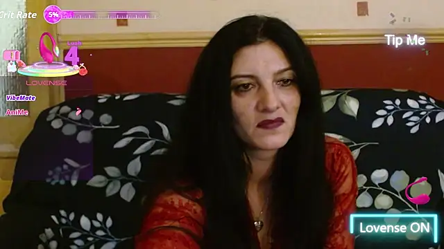 Snapshot of Goldgirl89 chatting on 10-09-25, 11:05 Goldgirl89 online show from 10-09-25, 11:05