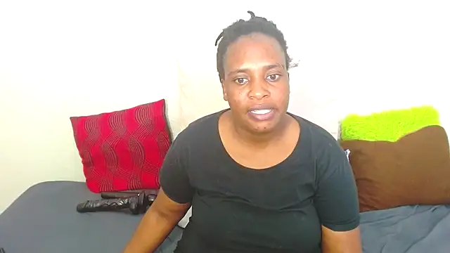 QueenRomaxx1 online show from 11-09-25, 04:33