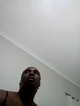 QueenRomaxx1 online show from 11-07-25, 12:15