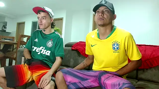 Snapshot of skinny23cm chatting on 01-09-25, 10:20 skinny23cm online show from 01-09-25, 10:20