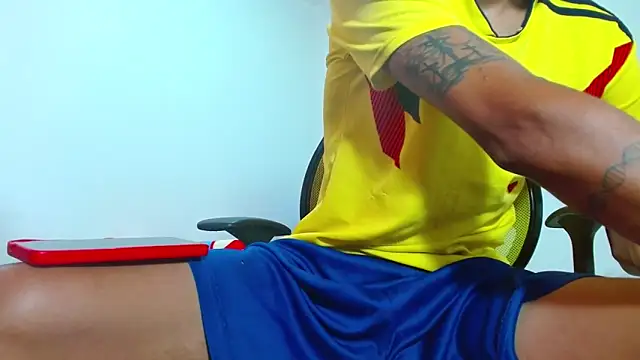 skinny23cm online show from 06-30-26, 08:53