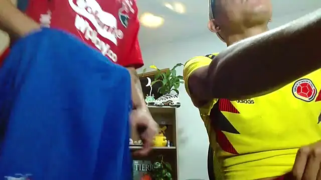 skinny23cm online show from 11-11-25, 09:04