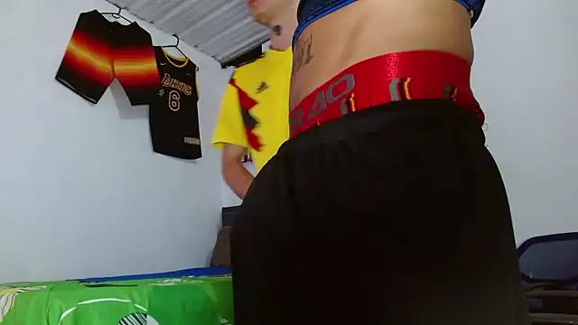 skinny23cm online show from 01-08-26, 03:18