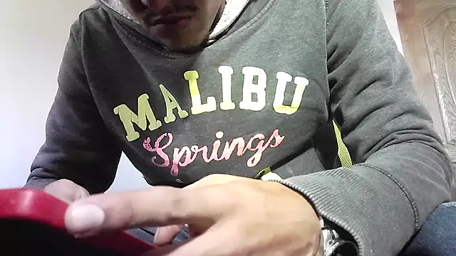 skinny23cm online show from 07-14-26, 12:33