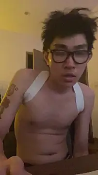 Snapshot of Ryder_ chatting on 10-23-25, 04:49 Ryder online show from 10-23-25, 04:49