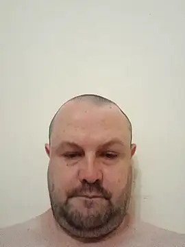 Snapshot of Ethan25xxx chatting on 07-17-26, 07:11 Ethan25xxx online show from 07-17-26, 07:11