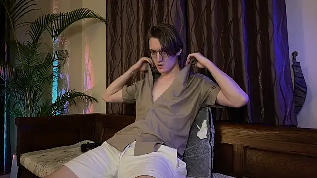 KellyTwink online show from 07-02-26, 05:30