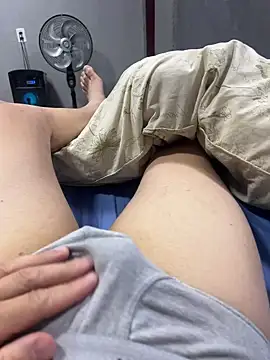 mlkaogato69 online show from 12-05-25, 04:22