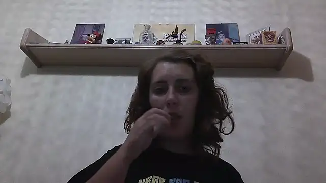 Snapshot of laxinna123 chatting on 10-22-25, 06:24 laxinna123 online show from 10-22-25, 06:24