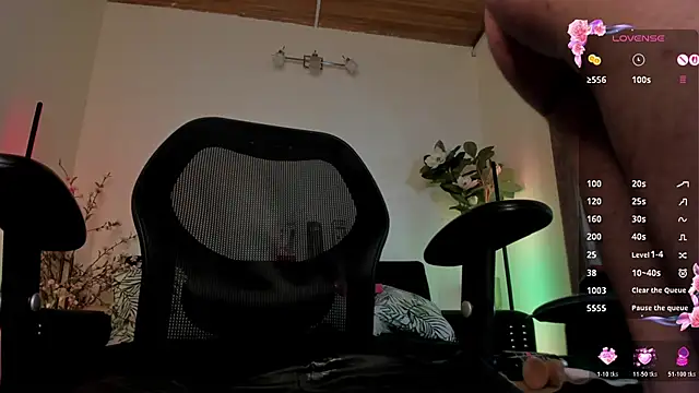 tyler jones  online show from 02-09-26, 05:27