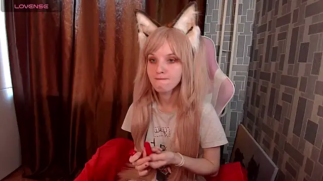 Snapshot of Madelaineses chatting on 03-21-26, 02:02 Madelaineses online show from 03-21-26, 02:02