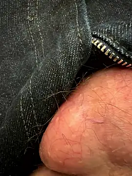 adaxxxx555 online show from 01-11-26, 01:45