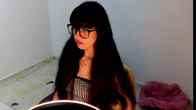 meganmiauu online show from 05-24-26, 04:56
