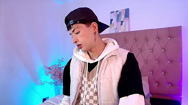 OzorioDany online show from 01-19-26, 04:49