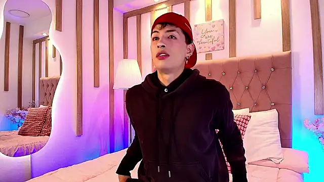 OzorioDany online show from 02-10-26, 04:22