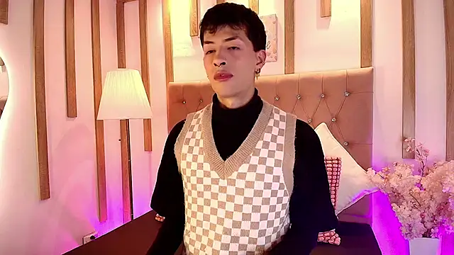 OzorioDany online show from 02-12-26, 04:12