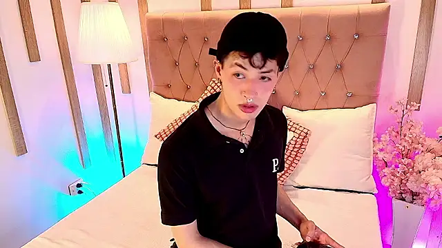 OzorioDany online show from 03-11-26, 03:55