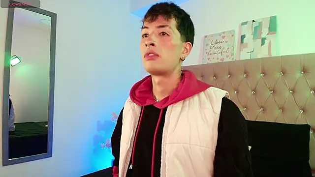 OzorioDany online show from 12-23-25, 04:45