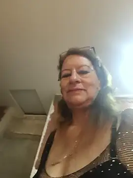 MaryeLunna online show from 01-19-26, 11:25