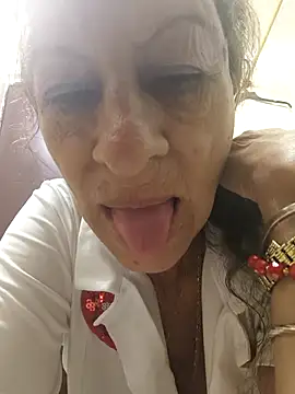 MaryeLunna online show from 11-08-25, 11:36