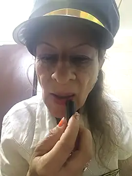 MaryeLunna online show from 03-17-26, 11:13