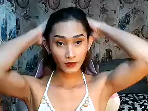 youarea dreamer online show from 12-18-25, 04:11