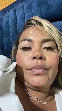 EmilyDuran  online show from 04-03-26, 03:35