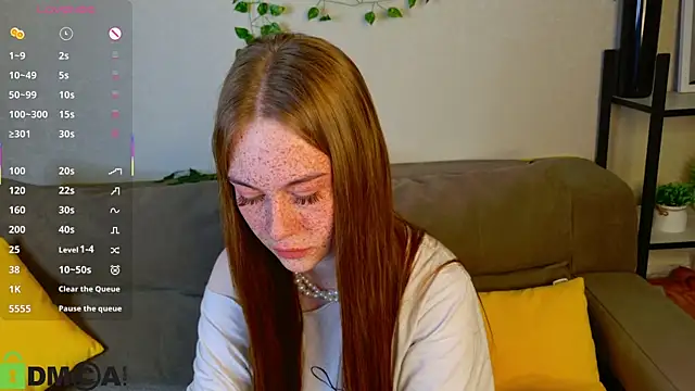 Roxy Sunnny online show from 11-04-25, 09:24