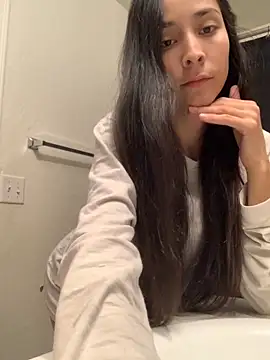 lovinlush online show from 11-16-25, 05:50