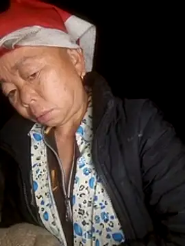 Snapshot of VangLe73 chatting on 02-01-26, 10:30 VangLe73 online show from 02-01-26, 10:30