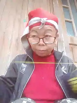 Snapshot of VangLe73 chatting on 02-22-26, 09:00 VangLe73 online show from 02-22-26, 09:00