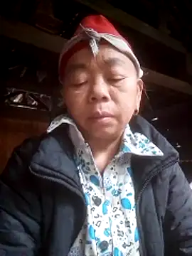 Snapshot of VangLe73 chatting on 02-03-26, 04:10 VangLe73 online show from 02-03-26, 04:10