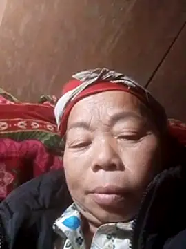 Snapshot of VangLe73 chatting on 02-25-26, 01:22 VangLe73 online show from 02-25-26, 01:22