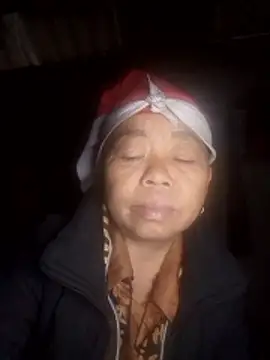 Snapshot of VangLe73 chatting on 01-16-26, 05:44 VangLe73 online show from 01-16-26, 05:44