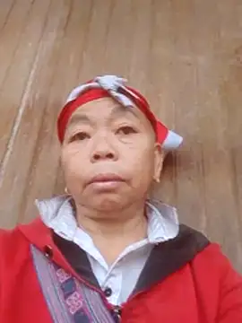 Snapshot of VangLe73 chatting on 02-11-26, 09:31 VangLe73 online show from 02-11-26, 09:31