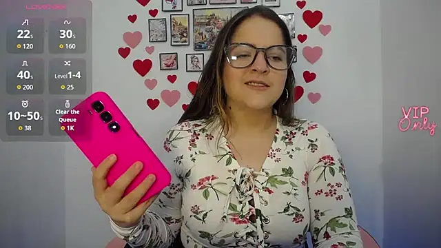 Pregnant Kloe online show from 05-08-26, 01:15