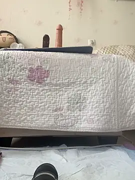 Alicia066 online show from 12-18-25, 06:51