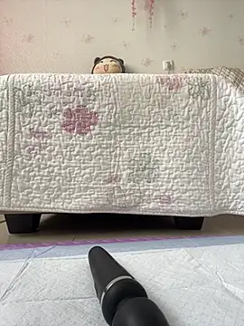 Alicia066 online show from 09-19-25, 05:00