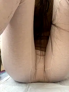 Alicia066 online show from 11-25-25, 05:19