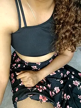 Tamilpallavi online show from 02-19-26, 05:54